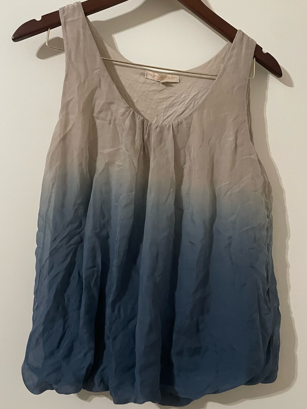 PRONTOMODA GIUSY Italian Silk Ombré Bubble Hem Tank Top - Small